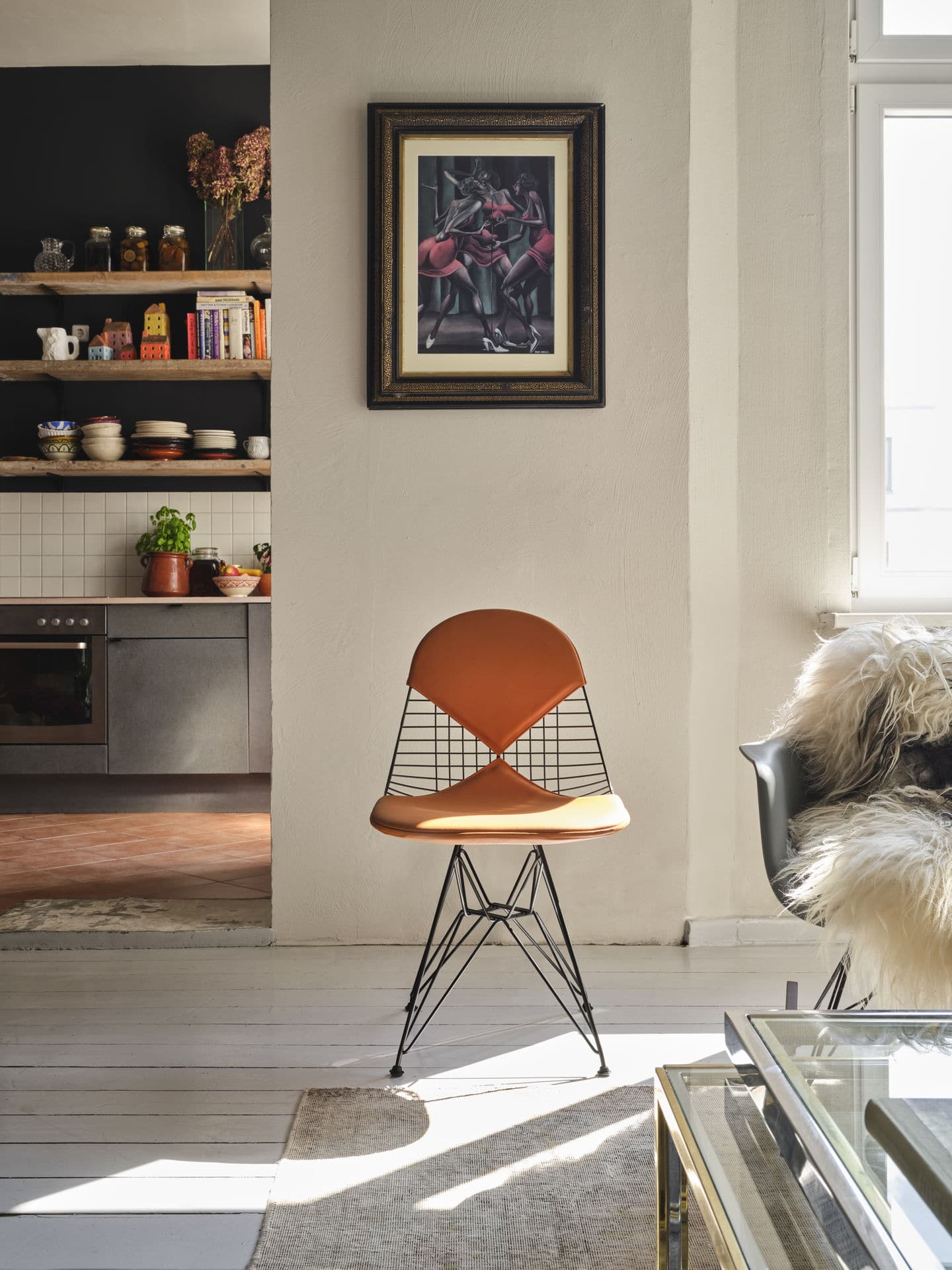 5563751_wire-chair-dsr-eames-plastic-armchair-rar_v_fullbleed_1440x 5563751_wire-chair-dsr-eames-plastic-armchair-rar_v_fullbleed_1440x